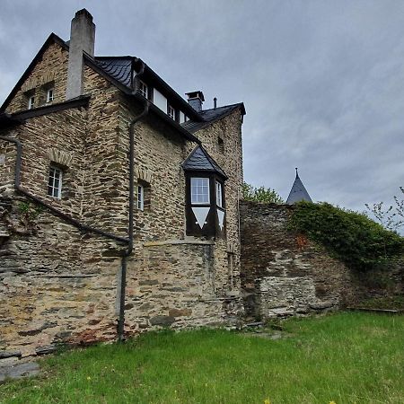 Вилла Waechterhaus Auf Der Sauerburg Sauerthal Экстерьер фото